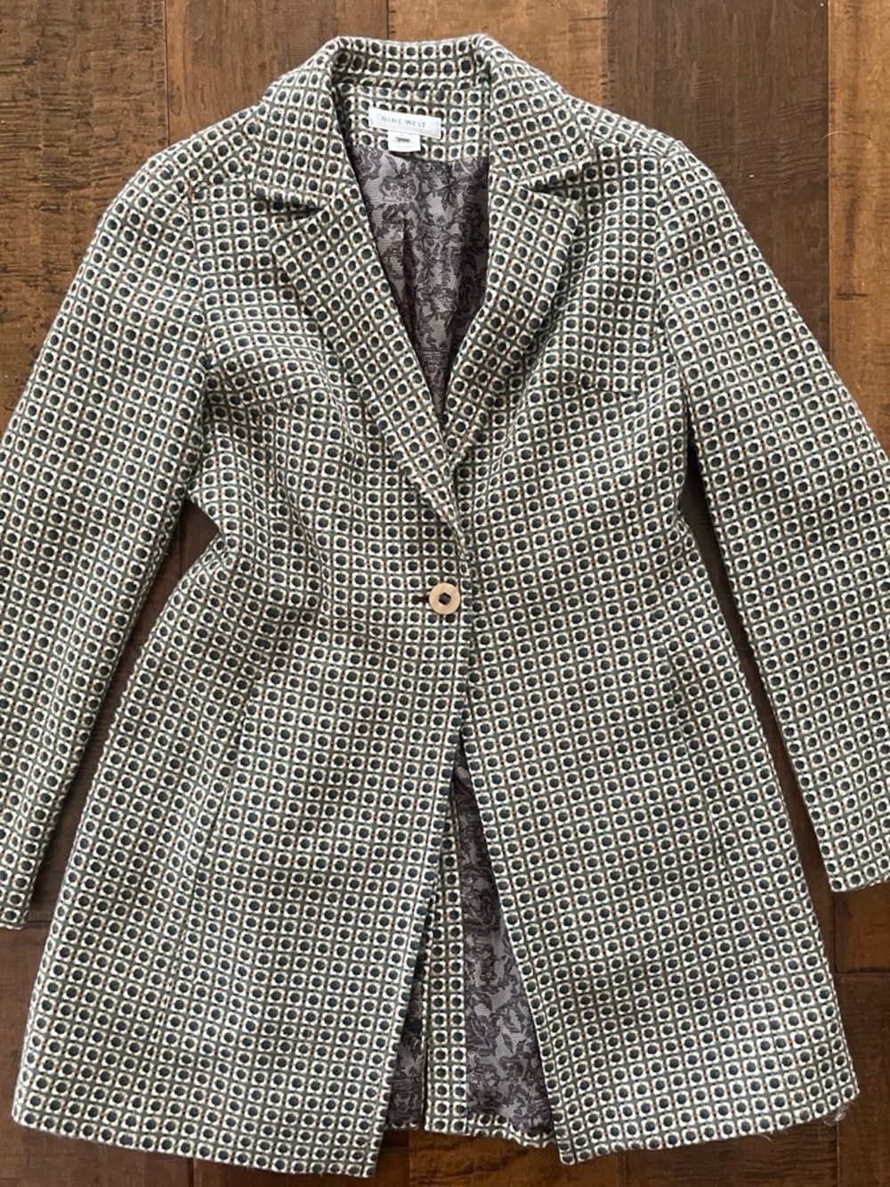 Nine West mid-length geometric car coat with tie back waist, Sz. Large